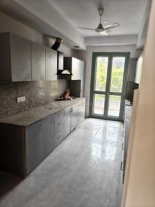 Kitchen Image of 2500 Sq.ft 3 BHK Builder Floor for rent in Sector 46 Noida for Rs. 65000
