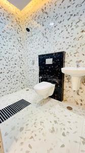 Bathroom Image of 1500 Sq.ft 3 BHK Apartment / Flat for sale in Ramgarh Bhudda Zirakpur for Rs. 6800000