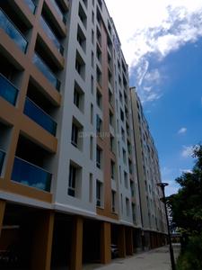 Image of 1522 Sq.ft 3 BHK Apartment / Flat for sale in Ambey Gateway, Chinar Park, Kolkata for Rs. 16800000