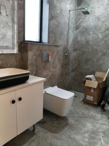 Common Bathroom Image of 2844 Sq.ft 4 BHK Builder Floor for sale in DLF Phase 3 Gurgaon for Rs. 39000000