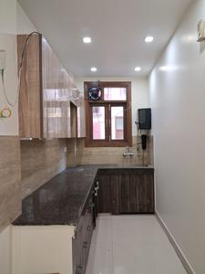 Kitchen Image of 900 Sq.ft 3 BHK Builder Floor for rent in Ranjeet Nagar New Delhi for Rs. 42000