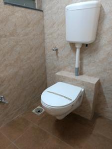 Common Bathroom Image of 1000 Sq.ft 2 BHK Apartment / Flat for sale in Mayuri Adhinathpuram by Mayuri Landmark, Undri Pune for Rs. 5700000