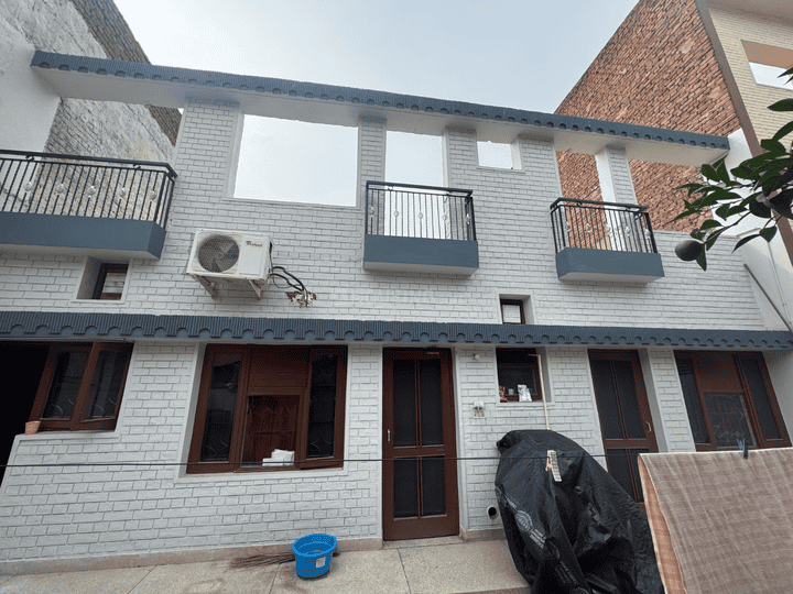 Phase 3 A, Sector 53 More Images 1