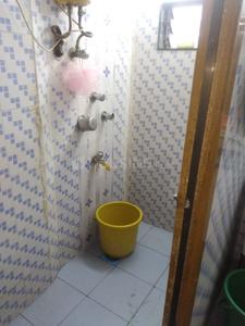 Bathroom Image of 600 Sq.ft 2 BHK Apartment / Flat for sale in Bhuleshwar Mumbai for Rs. 10000000
