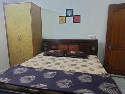 Bedroom Image of 1800 Sq.ft 2 BHK Builder Floor for rent in Sector 28 Faridabad for Rs. 25000