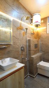 Bathroom Image of 1390 Sq.ft 3 BHK Apartment / Flat for sale in Trinity Trio, Noida Extension Greater Noida for Rs. 5200000