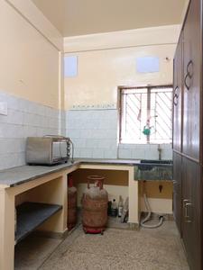 Kitchen Image of 1390 Sq.ft 4 BHK Apartment / Flat for rent in Santoshpur Kolkata for Rs. 30000