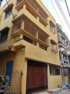 Image of 750 Sq.ft 2 BHK Independent House for rent in Lake Town, Kolkata for Rs. 12500