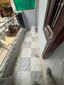 Balcony Image of 900 Sq.ft 3 BHK Builder Floor for sale in Govindpuram Ghaziabad for Rs. 4200000