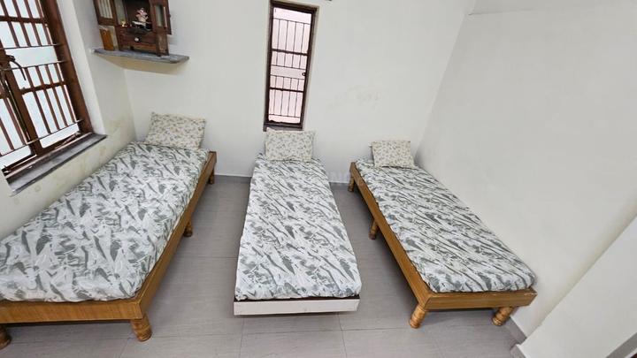 Bedroom Image of Vibrant services in Gurukul, Ahmedabad