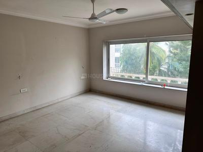 Bedroom Image of 1350 Sq.ft 3 BHK Apartment / Flat for sale in Khar West Mumbai for Rs. 90000000