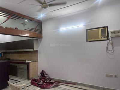 Bedroom Image of 1500 Sq.ft 1 BHK Builder Floor for rent in Sector 16 Faridabad for Rs. 20000