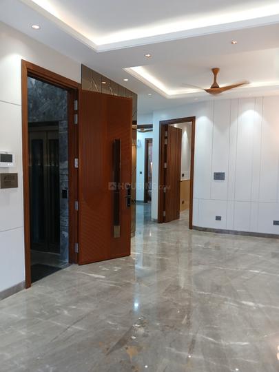 RWA Chittaranjan Park Block K Main Image 1