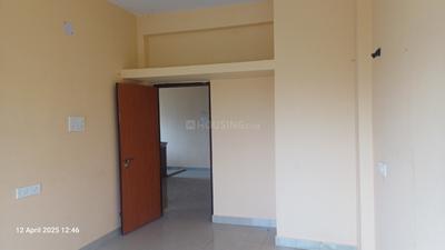 Bedroom Image of 800 Sq.ft 2 BHK Apartment / Flat for rent in Sinthi Kolkata for Rs. 11500