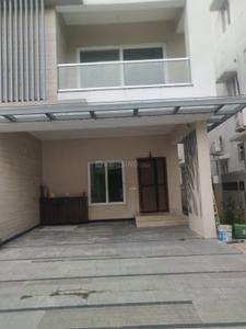 Image of 3200 Sq.ft 3 BHK Villa for rent in Kismatpur villas, Kismatpur, Hyderabad for Rs. 95000