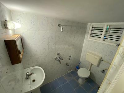 Bathroom Image of 1800 Sq.ft 3 BHK Independent House for rent in Daadys Gaarden, Electronic City Bengaluru for Rs. 40000