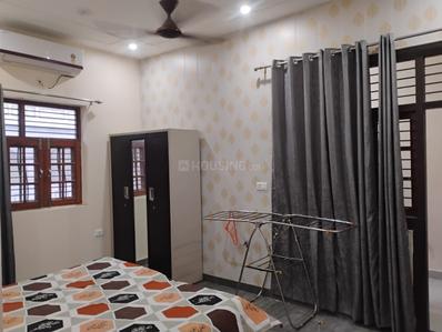 Bedroom Image of 1800 Sq.ft 2 BHK Builder Floor for rent in Indira Nagar Lucknow for Rs. 25500