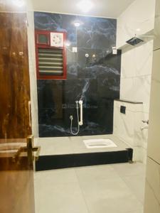 Bathroom Image of 2500 Sq.ft 4 BHK Apartment / Flat for rent in Nungambakkam Chennai for Rs. 135000