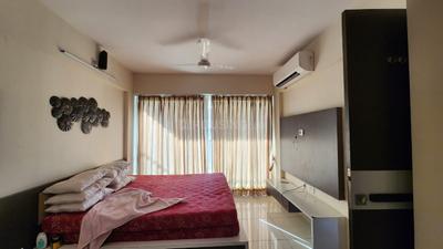 Bedroom Image of 3600 Sq.ft 4 BHK Penthouse for rent in Pacifica Reflections, Vaishno Devi Circle Ahmedabad for Rs. 87000