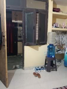 Image of 200 Sq.ft 1 RK Studio for rent in Munirka, New Delhi for Rs. 8500