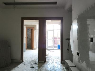 Living Room Image of 1070 Sq.ft 2 BHK Apartment / Flat for sale in Skyline Pearl, Noida Extension Greater Noida for Rs. 4250000