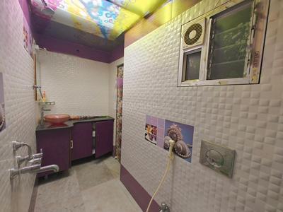 Bathroom Image of 950 Sq.ft 2 BHK Apartment / Flat for rent in Bansdroni Kolkata for Rs. 30000