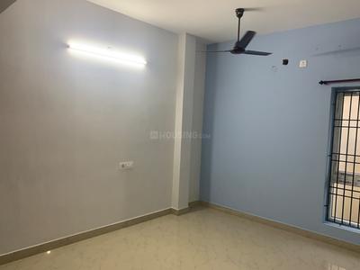 Bedroom Image of 1200 Sq.ft 3 BHK Apartment / Flat for rent in Sithalapakkam Chennai for Rs. 22000