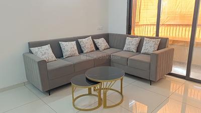 3 BHK Semi Furnished Flat
