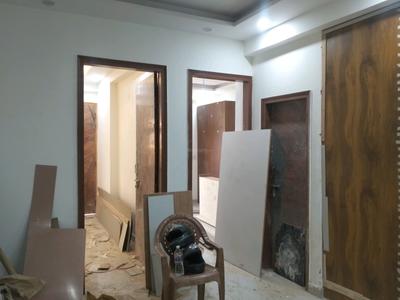 Living Room Image of 950 Sq.ft 2 BHK Apartment / Flat for sale in Sai Apartments, Shalimar Garden Ghaziabad for Rs. 5475000