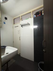 Bathroom Image of 1125 Sq.ft 3 BHK Builder Floor for sale in Chittaranjan Park New Delhi for Rs. 22000000