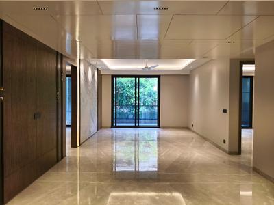 Living Room Image of 3250 Sq.ft 4.5 BHK Builder Floor for sale in Greenwood City Floors, Sector 45 Gurgaon for Rs. 58000000