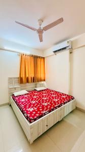 Bedroom Image of 940 Sq.ft 2 BHK Apartment / Flat for rent in Palasia Indore for Rs. 30000