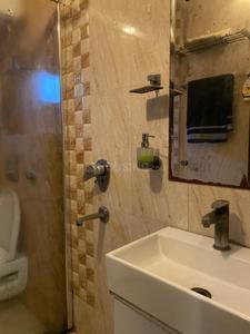Bathroom Image of 1850 Sq.ft 4 BHK Apartment / Flat for sale in Shatabdi Vihar, Sector 61 Noida for Rs. 25500000