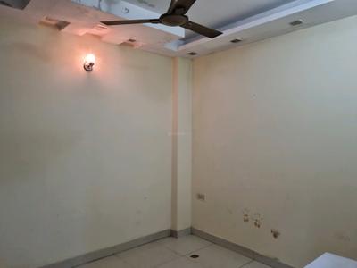 Bedroom Image of 900 Sq.ft 3 BHK Apartment / Flat for rent in Mahavir Enclave New Delhi for Rs. 24000