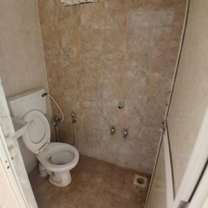 Bathroom Image of 485 Sq.ft 1 BHK Apartment / Flat for rent in Paldi Ahmedabad for Rs. 13500
