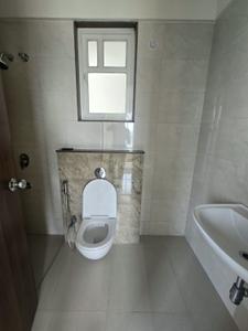 Bathroom Image of 1500 Sq.ft 3 BHK Apartment / Flat for rent in Guardian Cityscapes, Dattavadi Pune for Rs. 60000