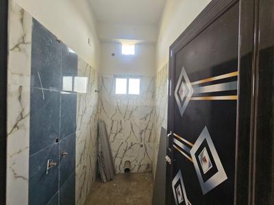 Bathroom Image of 725 Sq.ft 2 BHK Apartment / Flat for sale in Baranagar Kolkata for Rs. 3045000