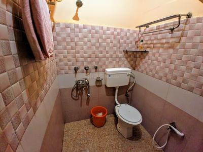 Bathroom Image of 10000 Sq.ft 10 BHK Independent House for sale in English Bazar Malda for Rs. 55000000