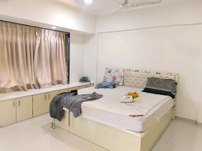 Bedroom Image of 1520 Sq.ft 3 BHK Apartment / Flat for sale in V R Keshav Kunj 3, Sanpada Navi Mumbai for Rs. 41000000