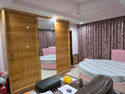 Bedroom Image of 4000 Sq.ft 4 BHK Apartment / Flat for sale in Somajiguda Hyderabad for Rs. 46000000