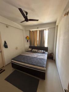 Bedroom Image of 1305 Sq.ft 3 BHK Apartment / Flat for sale in Binori Sampada, Bopal Ahmedabad for Rs. 6500000