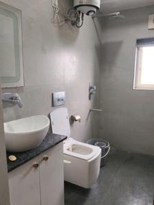 Bedroom Image of 360 Sq.ft 1 RK Apartment / Flat for rent in DLF Capital Greens Phase 1 And 2, Karampura New Delhi for Rs. 26000