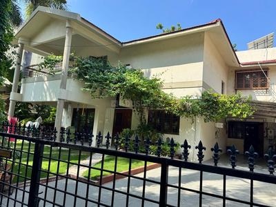 Balcony Image of 4100 Sq.ft 4 BHK Villa for sale in Thaltej Ahmedabad for Rs. 75000000