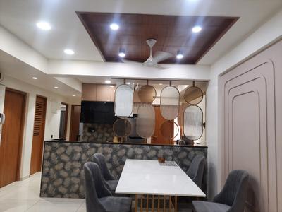 Hall Image of 2300 Sq.ft 3 BHK Apartment / Flat for rent in Indraprasth Greens, Shyamal Ahmedabad for Rs. 75000