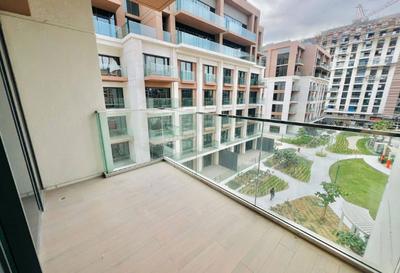 Balcony Image of 1052 Sq.ft 2 BHK Apartment / Flat for rent in Al Wasl Dubai for Rs. 487500