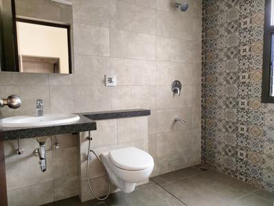 Bathroom Image of 765 Sq.ft 1 BHK Apartment / Flat for sale in Sobha Lake Gardens, K R Puram Bengaluru for Rs. 9600000