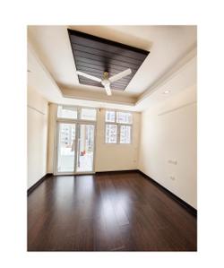 Bedroom Image of 3700 Sq.ft 4.5 BHK Penthouse for rent in Mahagun Maestro, Sector 50 Noida for Rs. 110000