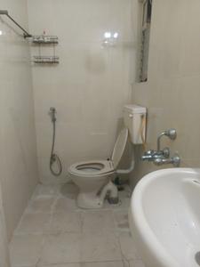 Common Bathroom Image of 1350 Sq.ft 3 BHK Villa for rent in Jhala Tranquillity Phase 2, Shewalewadi Pune for Rs. 40000