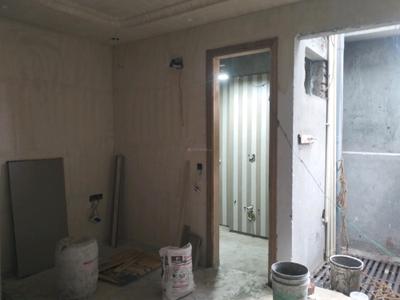 Bedroom Image of 1800 Sq.ft 3 BHK Builder Floor for sale in Vikaspuri New Delhi for Rs. 37500000