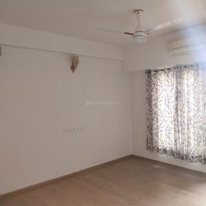 Bedroom Image of 1409 Sq.ft 3 BHK Apartment / Flat for sale in Bandra East Mumbai for Rs. 44000000